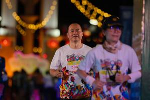 BIB: 504
                            <button type="button" onclick="openModal(21770605)" class="btn btn-primary btn-sm float-right btn-popup" data-toggle="modal" data-target=".modal-high-quality">
                        <i class="fas fa-shopping-cart"></i> Add to Cart
                    </button>
                                            <button type="button" onclick="isThisMe(21770605, true)" class="btn btn-success btn-sm float-right btn-popup btn-isme hidden" data-toggle="tooltip" data-placement="bottom" title="นี่คือรูปของคุณใช่ไหม คลิกที่นี่เพื่อเอาเข้าอัลบั้ม">
                        <i class="fas fa-plus"></i> Add to album
                    </button>
                    <button type="button" onclick="isThisMe(21770605, false)" class="btn btn-warning btn-sm float-right btn-popup btn-isnotme hidden">
                        <i class="fas fa-ban"></i> Remove from album
                    </button>